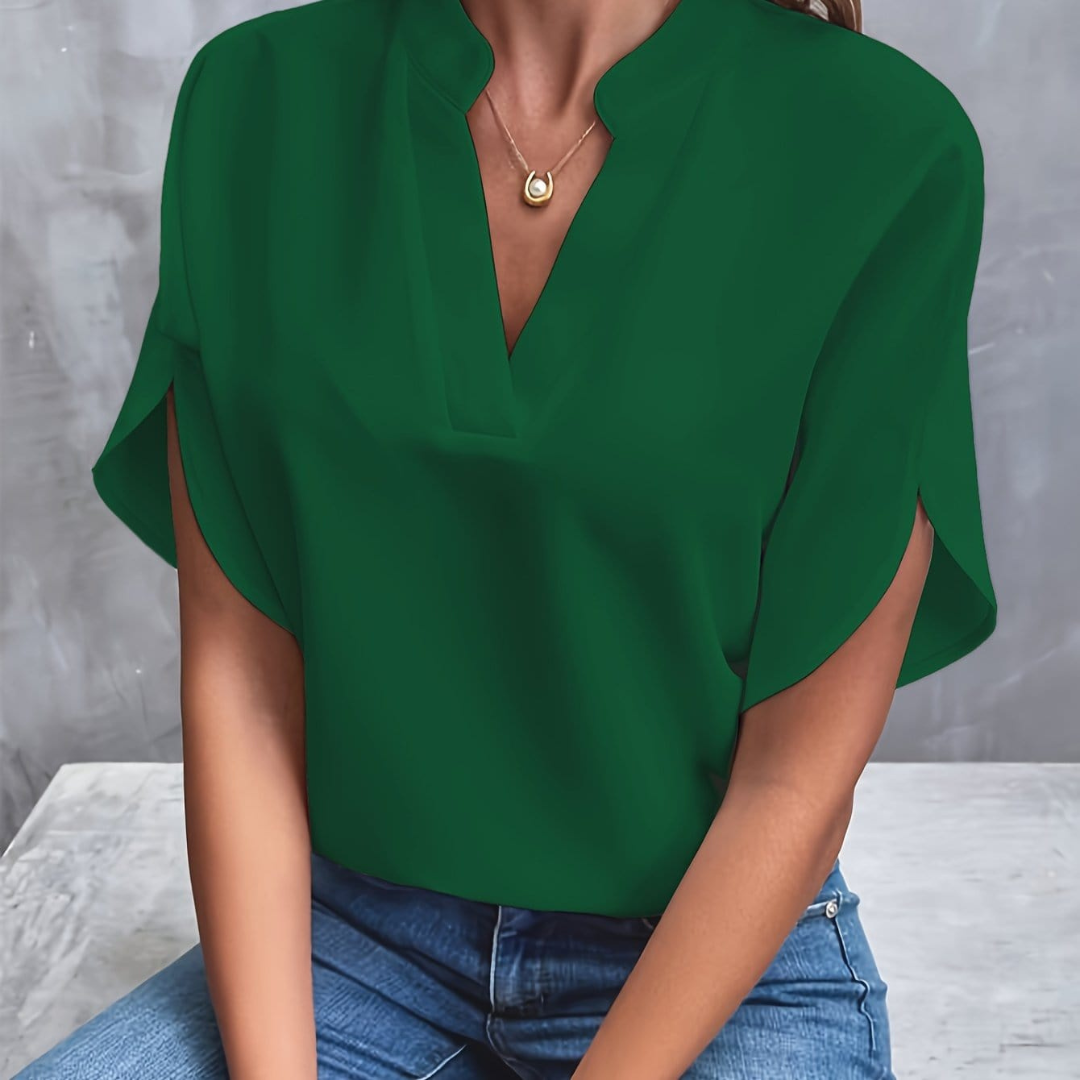 Ember | Elegantní halenka s véčkovým výstřihem